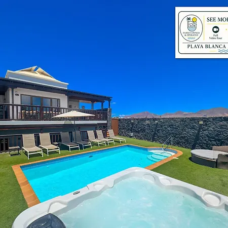 Penguina - 5 Bedroom - Hot Tub - Heated Pool Vila